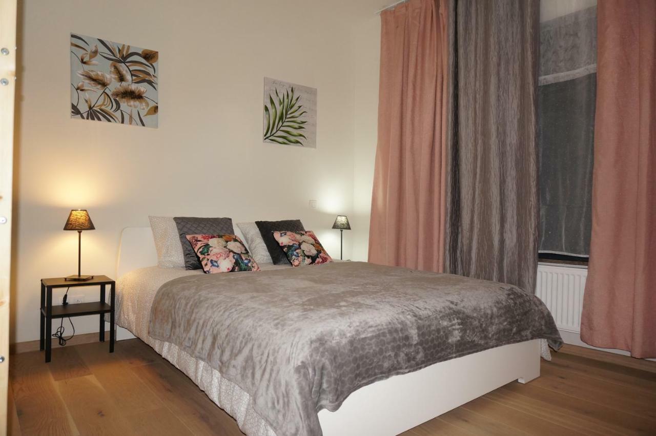 Brial Apartment 2 Bedrooms, Антверпен Экстерьер фото